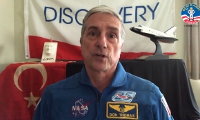 Emekli astronot Don Thomas'tan, 23 Nisan mesajı
