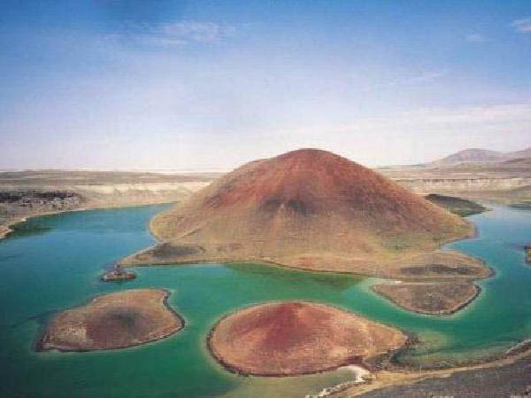 Meke Gölü eski hali.