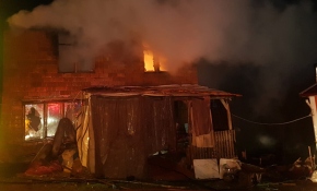 Evde çıkan yangında 9 yaşındaki çocuk hayatını kaybetti