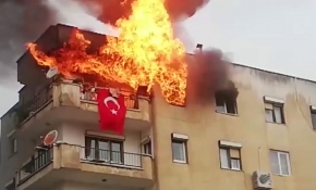 Muğla'da mutfak tüpünün patlama anı kamerada