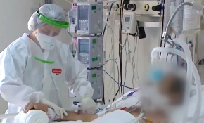 Yoğun bakım çalışanlarının salgınla zorlu mücadelesi