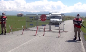 Türkiye'de salgın karantinayla önleniyor