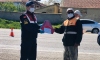 Akşehir'de traktör sürücülerine reflektör dağıtıldı