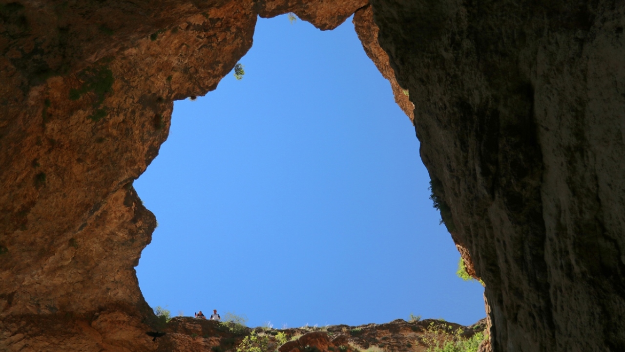 "Turizm çalışmalarını aralıksız sürdürüyoruz"