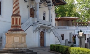 Almanya'da Müslümanlar yarın camilerine kavuşacak