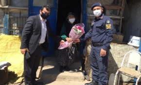 Jandarma ekipleri şehit annelerini ziyaret etti