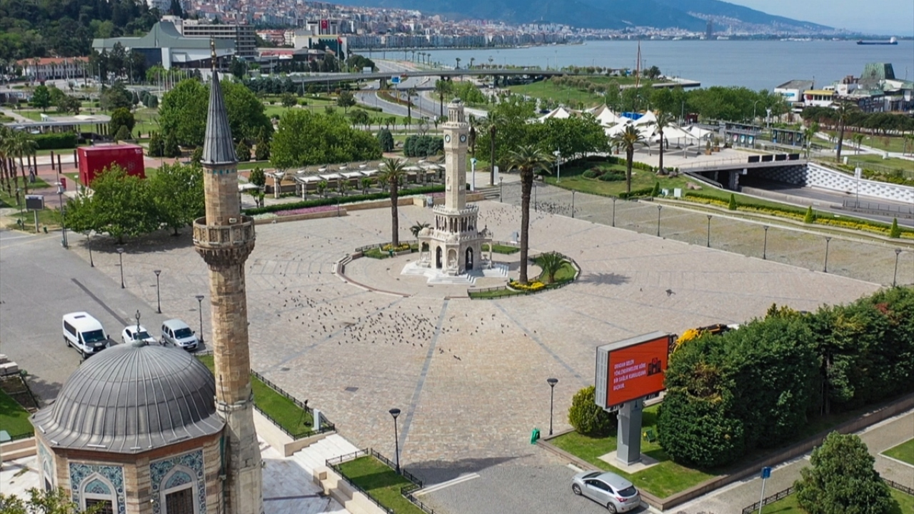 Protokol üyelerinin katılımıyla 29 Mayıs`ta Bilal Saygılı Camii`nde cuma namazı eda edilecek.
