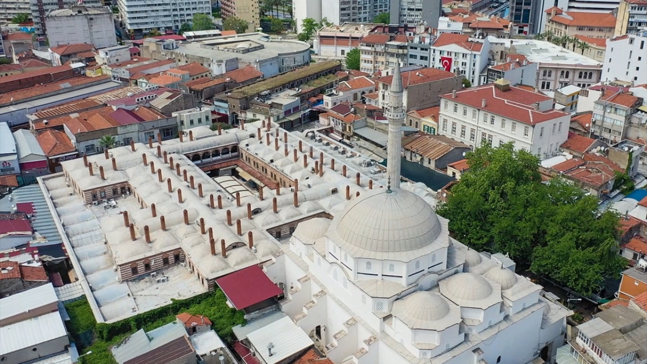Balkan, salgın nedeniyle camilere girişte bazı kuralların uygulanacağını kaydetti.