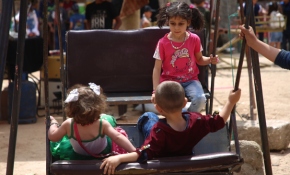 İdlib'de çocukların bayram coşkusu