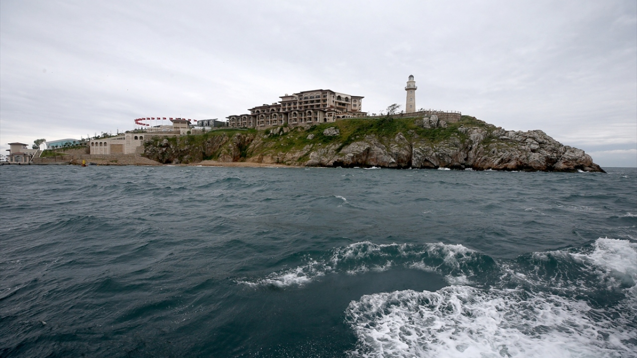 Adada, söz konusu dönemde yargılamaların yapıldığı mahkeme salonu, 27 Mayıs Müzesi`ne dönüştürüldü.