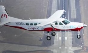 Dünyanın tamamı elektrikli en büyük uçağı ilk uçuşunu tamamladı