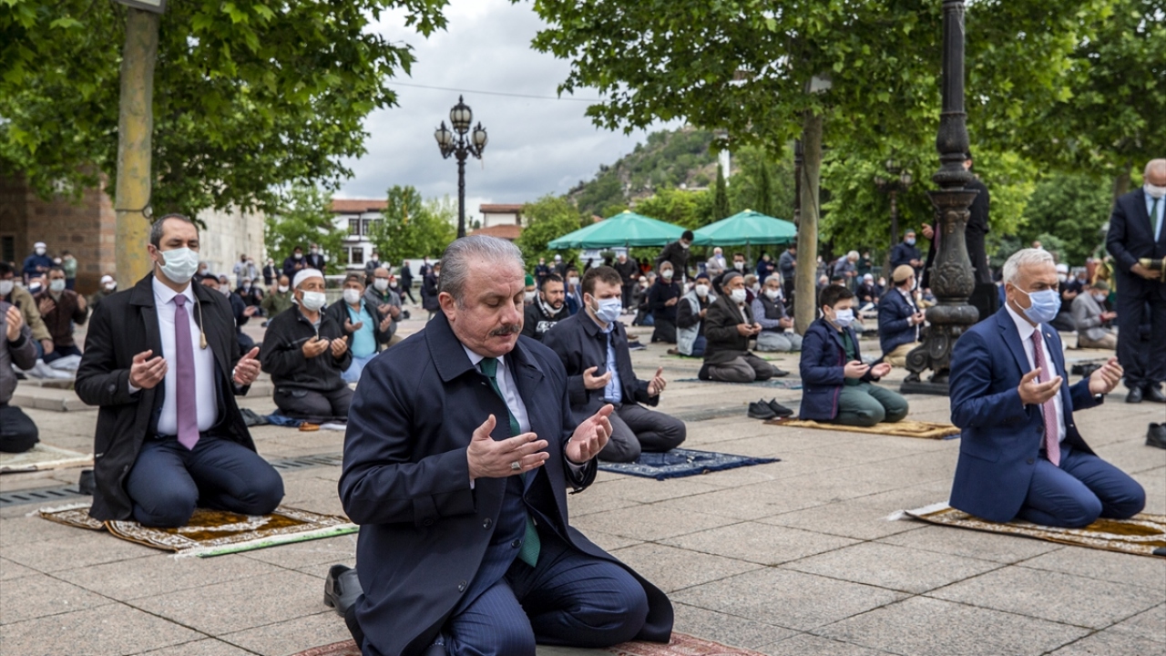 Ankara-Hacı Bayram-ı Veli Camii