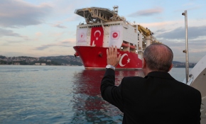 'Fatih' Karadeniz seferine başladı