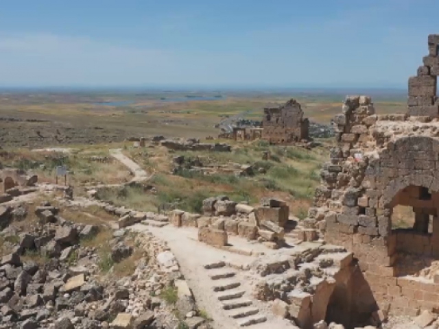 Zerzevan Kalesi'ndeki bin 800 yıllık sistem ihtişamını koruyor