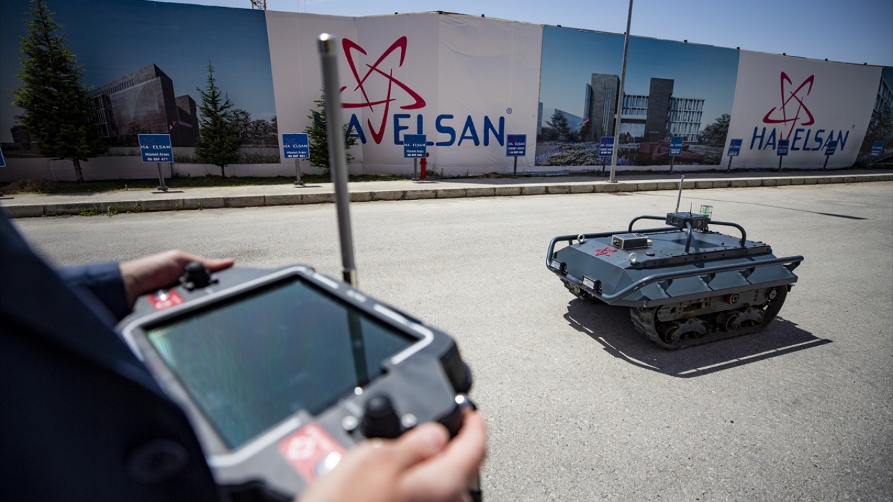 HAVELSAN Eğitim ve Simülasyon Teknolojileri Genel Müdür Yardımcılığı, 2018`den bu yana otonom sistemler konusunda çeşitli çalışmalar yürütüyor.
