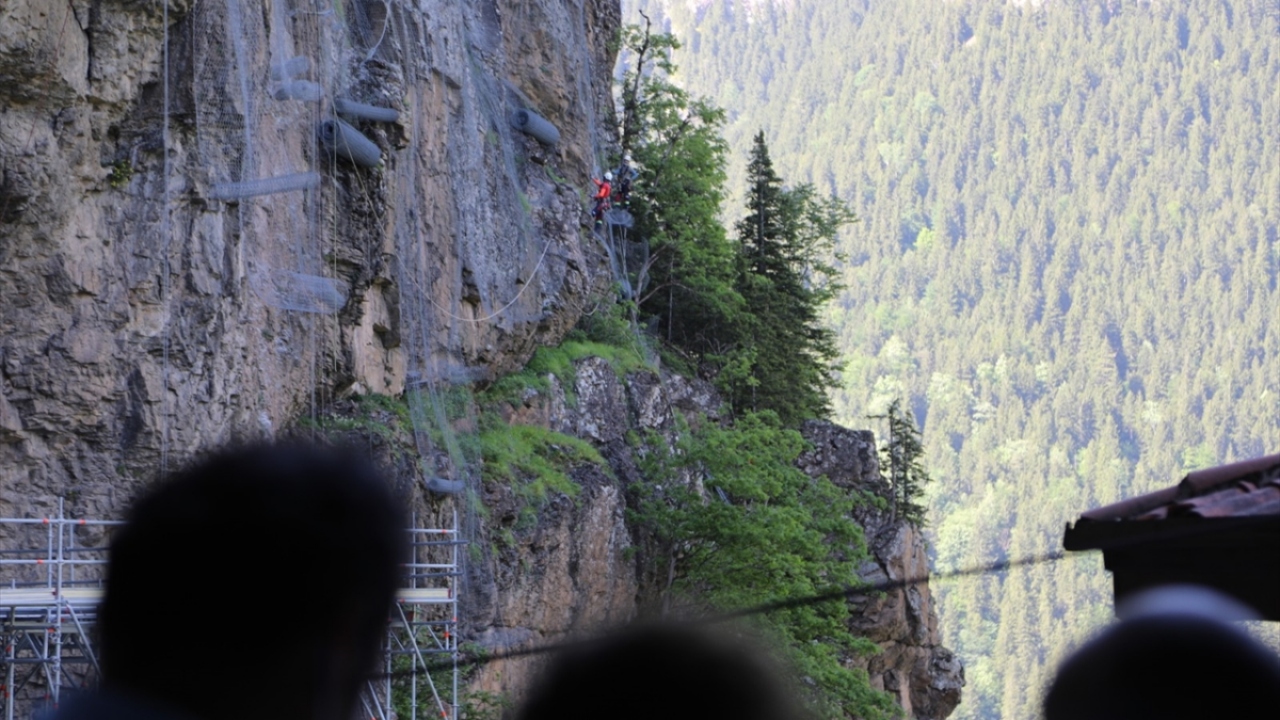 "Manastır, ilk kısmıyla yeniden ziyaretçilerine ev sahipliği yapmaya başladı"