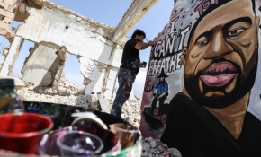 George Floyd'a İdlib’in harabelerinde nefes verdiler