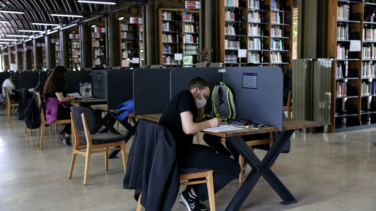 Ödünç verme hizmeti devam ediyor