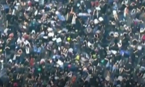 ABD'de binlerce kişiden yere çökme protestosu