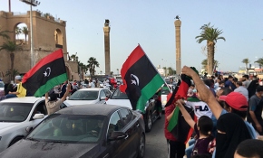 Libyalılar Trablus idari sınırlarının kontrol altına alınmasını kutladı