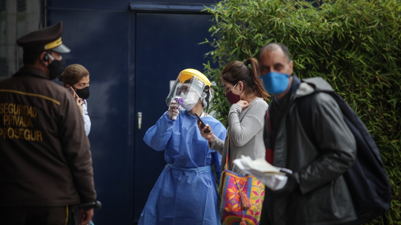 Böylece ülke genelinde koronavirüs kaynaklı ölüm sayısı 3 bin 929`a, vaka sayısı ise 571 artışla 47 bin 322`ye ulaştı.