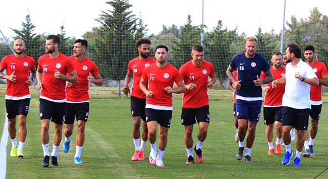 Antalyaspor rotasını kupaya çevirdi