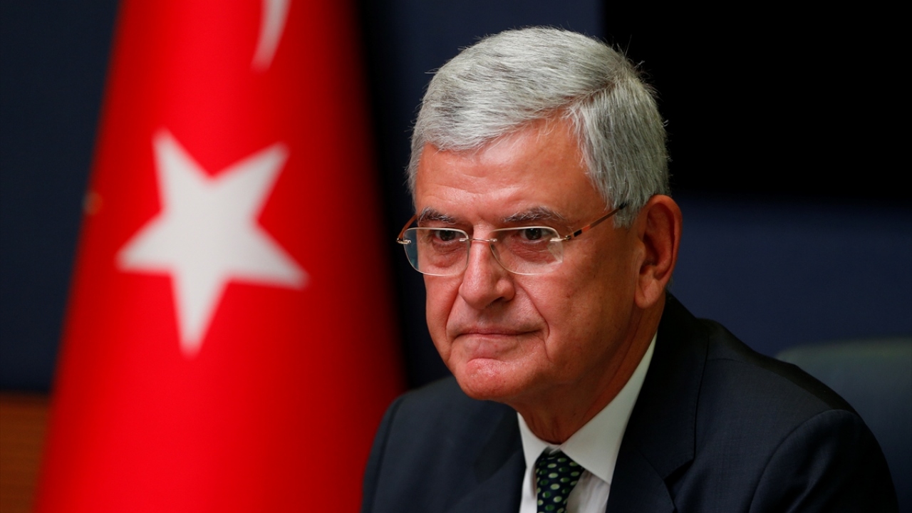 Dünya liderleri, her yıl eylül ayı ortalarında BM Genel Merkezi`nin bulunduğu New York`ta BM Genel Kurulu genel görüşmeleri için bir araya gelerek küresel sorunlara diplomatik çözüm arama ve ülkelerinin politikalarını anlatma imkanı buluyor.