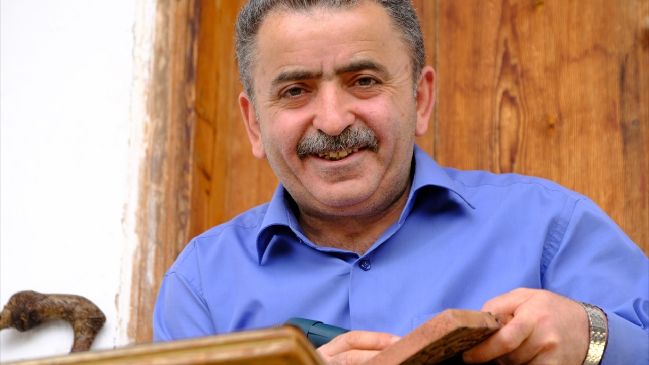 Çelikten teberler yaptığını belirten Ünsal, şunları kaydetti: