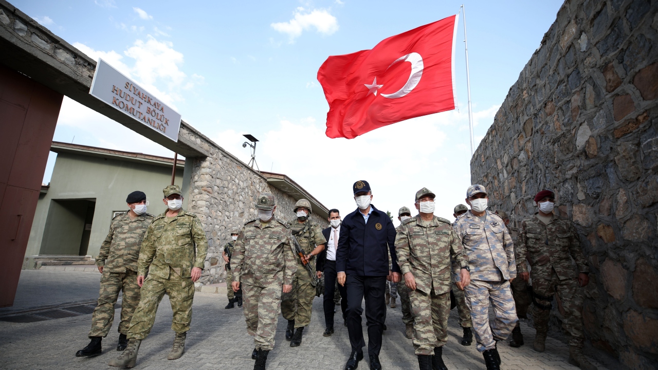 Helikopterle sıfır noktasına gitti