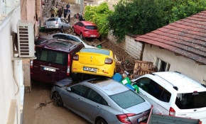 Bursa'da sağanak sele dönüştü: 2 kişi hayatını kaybetti, 4 kişi aranıyor