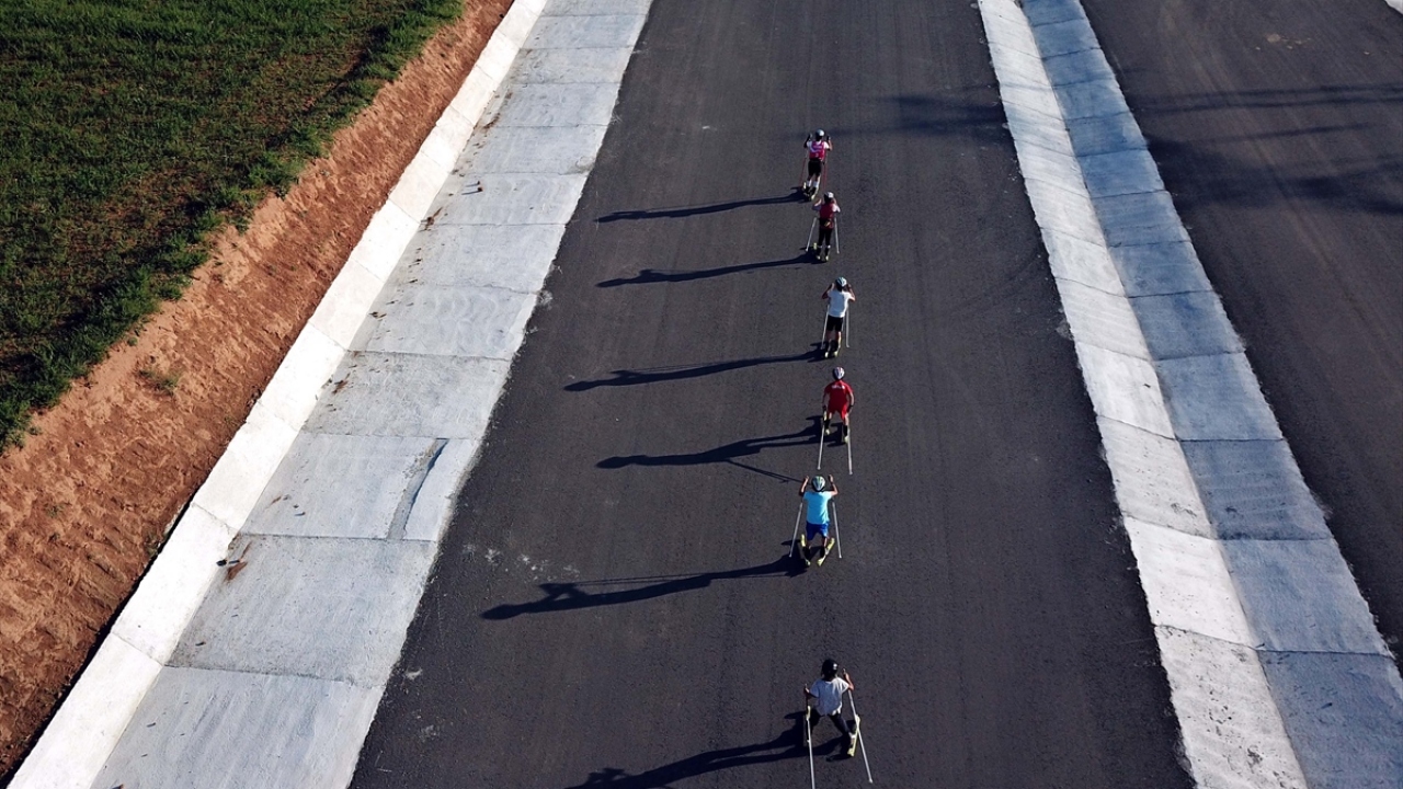 Kuzey Disiplini Kayak Antrenörü ve TKF Kuzey Disiplini Teknik Kurulu Üyesi Sedat Doymaz, gazetecilere yaptığı açıklamada, Covid-19 tedbirleri kapsamında uzun zamandır spora ara vermek zorunda kaldıklarını hatırlattı.