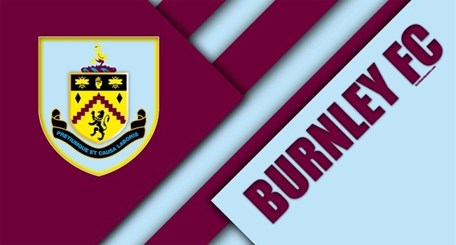 Burnleyden "Beyazların hayatı değerlidir" pankartına kınama
