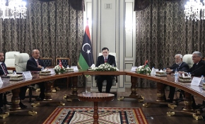Libya'nın başkenti Trablus'ta diplomatik trafik arttı