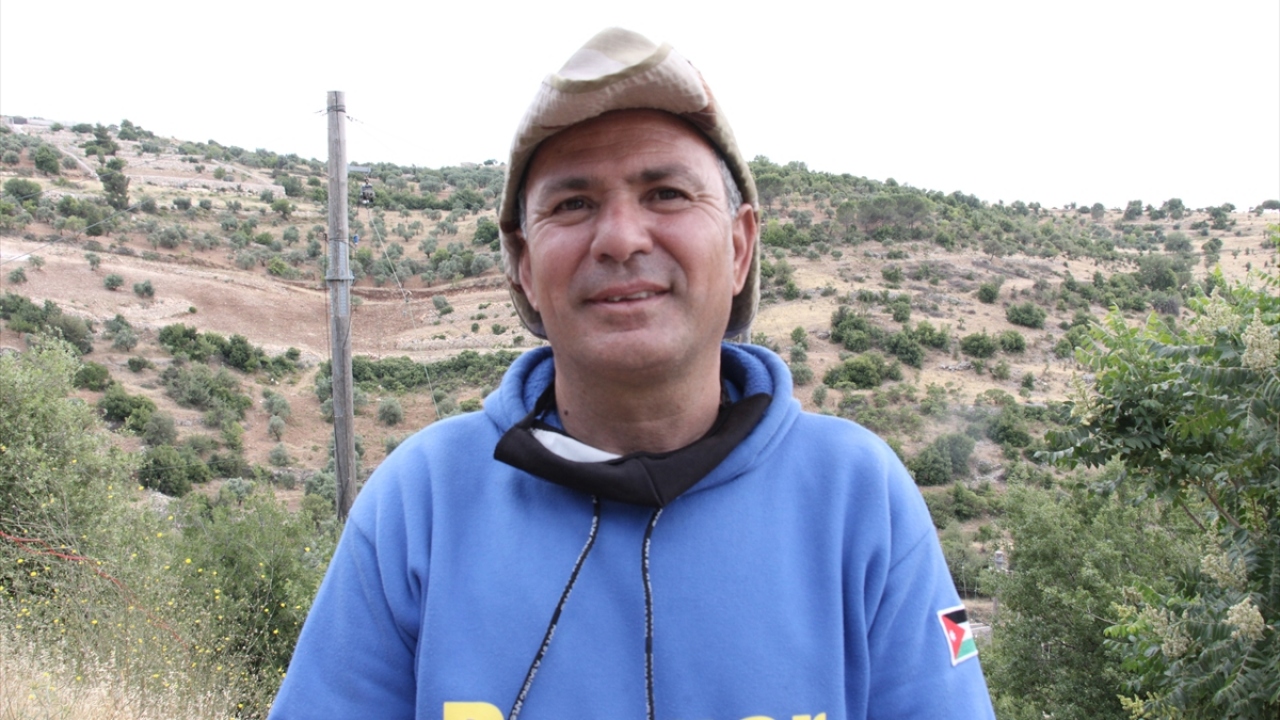 Kampın kurucusu ve yöneticisi Sair Ayyaş, macera sporlarında Ürdün ve dünya şampiyonlukları bulunan bir sporcu.