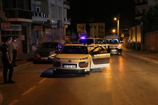 İzmirde 31 farklı suçtan aranan zanlı yakalandı
