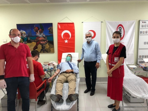 Adanada fabrika çalışanları kök hücre bağışında bulundu
