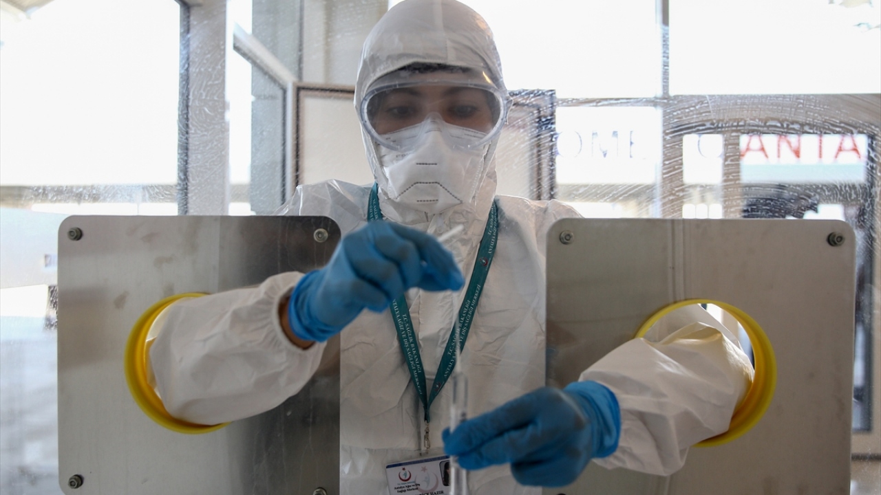 Termal kamerada ateşi yüksek çıkanların da numunesi alınacak