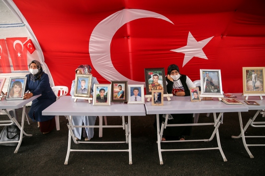 Diyarbakır annelerinin evlat nöbeti devam ediyor