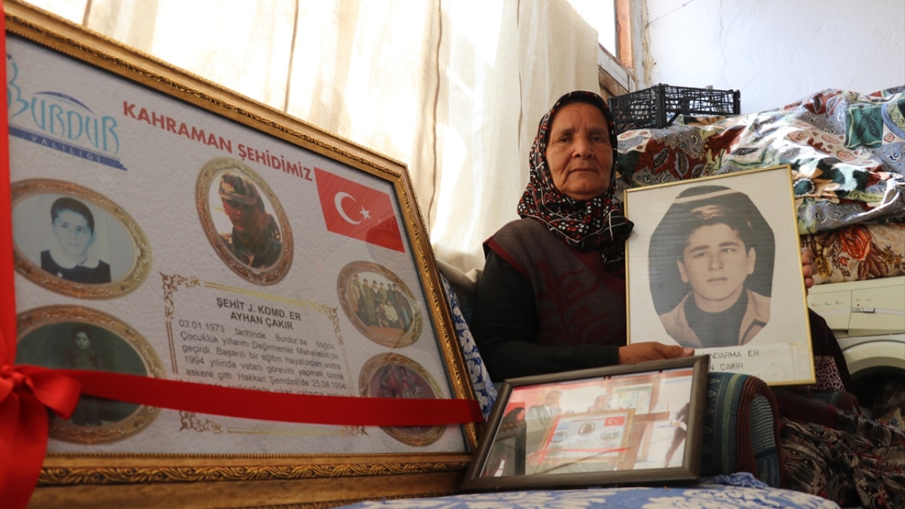 Çakır, ne kadar zaman geçse de oğlunun ve eşinin hala ciğerinin bir köşesinde durduğunu vurguladı.