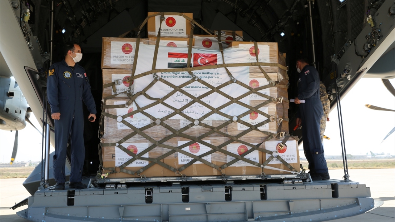 Irak`ta Covid-19 salgını son günlerde endişe verici boyutlara ulaştı. Ülke genelinde şu ana kadar Covid-19 nedeniyle 1943 kişi hayatını kaybetti, vaka sayısı 50 bine yaklaştı.