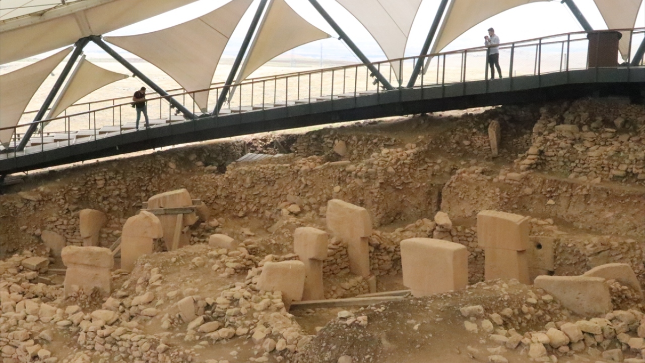 UNESCO Dünya Miras Listesi`nde ikinci yılını geride bırakan tarihi ören yerini, bu unvanı sayesinde, Avrupa`dan Uzak Doğu`ya, Amerika`dan Afrika`ya kadar dünyanın birçok ülkesinden binlerce kişi ziyaret ediyor.