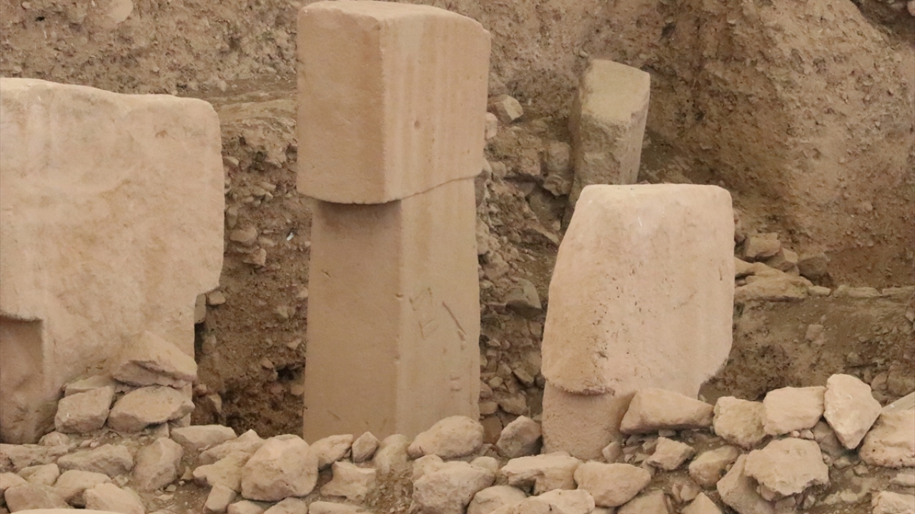 Her geçen yıl ünü duyulan Göbeklitepe, 2011 yılında UNESCO "Dünya Miras Geçici Listesi"ne alındı, 1 Temmuz 2018`de ise Bahreyn`de düzenlenen 42`nci Dünya Miras Komitesi Toplantısı`nda Dünya Mirası Listesi`ne dahil edildi. 