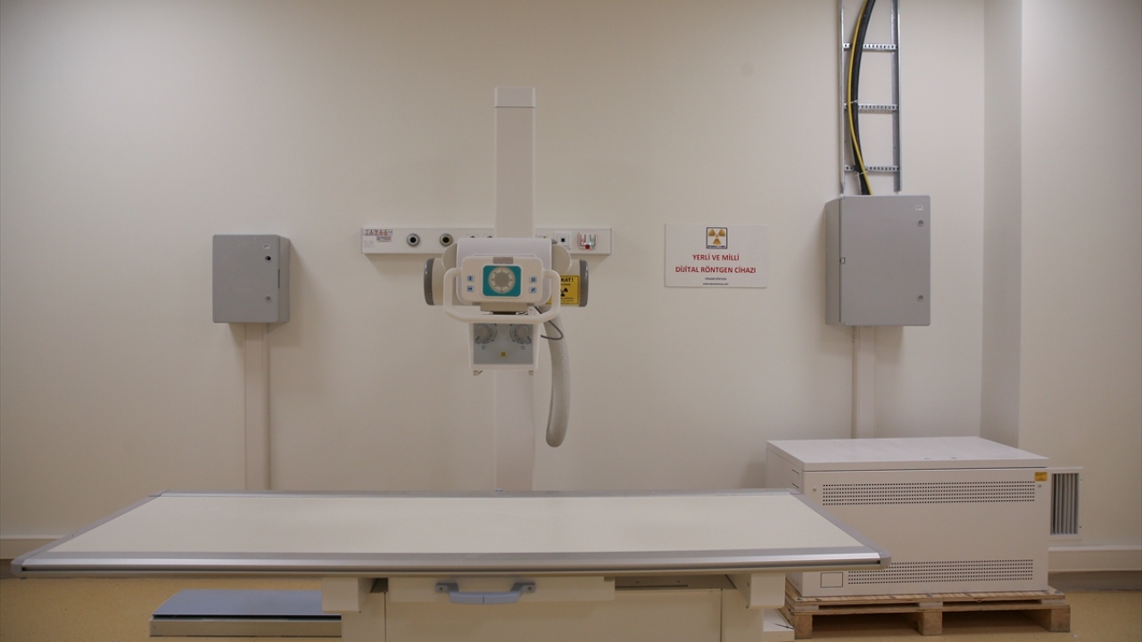 Pandemiyle mücadeleye ve normalleşme sürecine önemli katkılar sunması hedefiyle hizmete alınan sağlık tesisleri, pandemi sonrası dönemde de olası salgın ve afet durumları ile sağlık turizmi alanında hizmet verme misyonuna sahip.