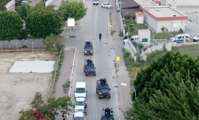 Tarım arazilerine zorla el koyan silahlı örgüt üyeleri yakalandı