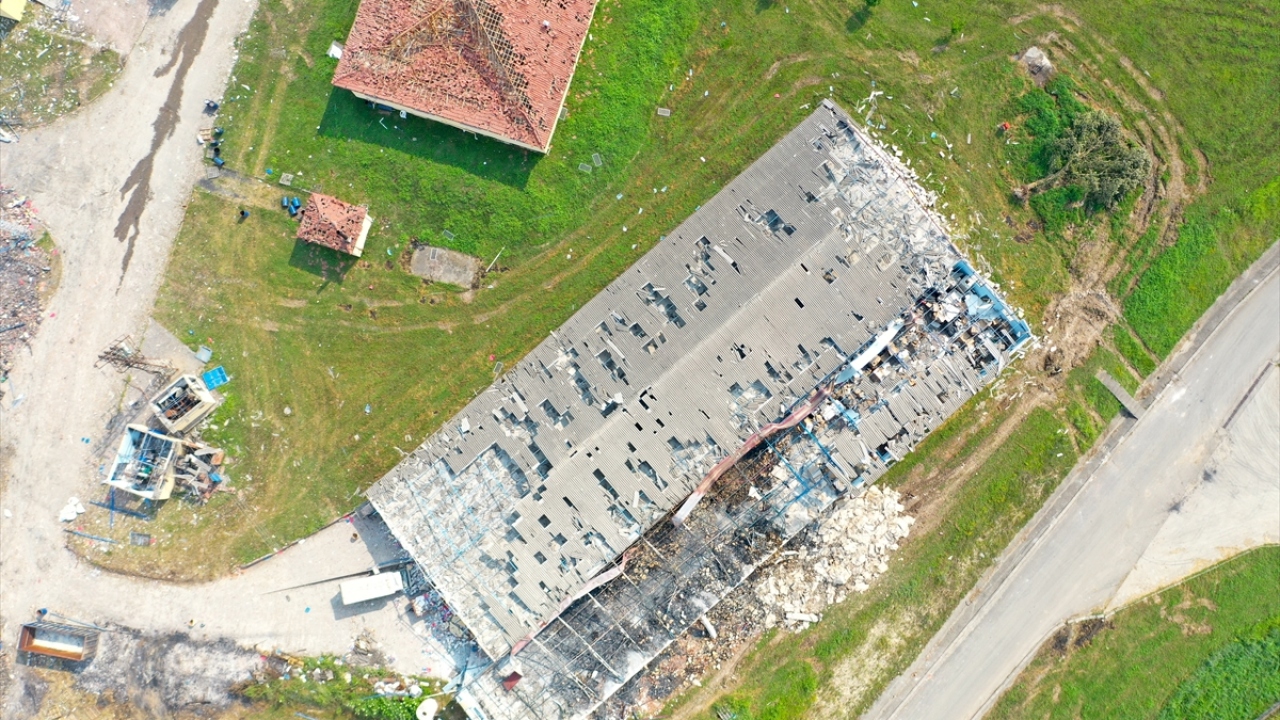 Hayatını kaybedenlerden Havva Çelik, Sebahattin Tepeçınar, Halis Yılmaz ve Muhammet Seyfi Çanakçı`nın cenazeleri toprağa verilmişti.