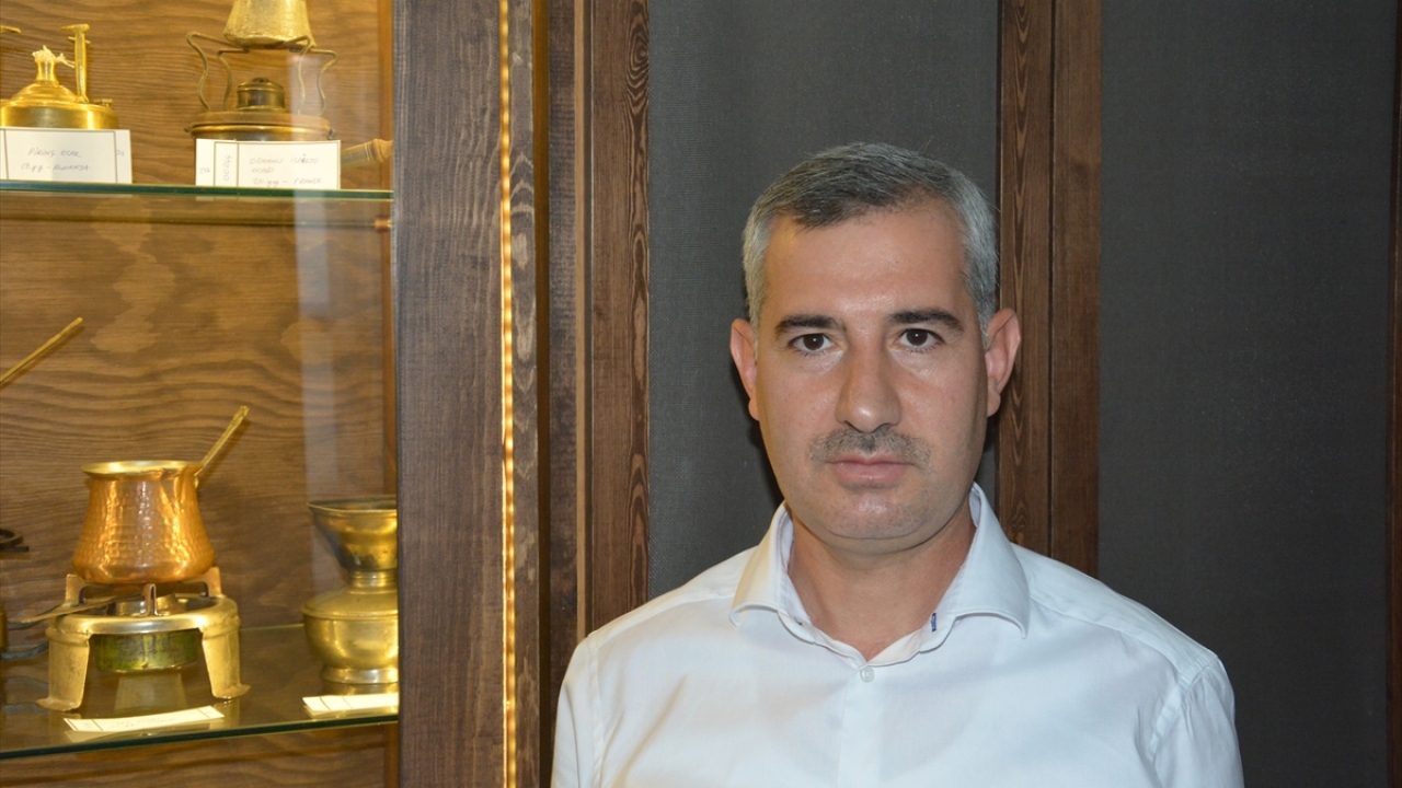 Yeşilyurt Belediye Başkanı Mehmet Çınar, yaptığı açıklamada, uzun süren çalışmalar sonucu ilçede bulunan tarihi konaklardan birini restore ederek müze haline getirdiklerini söyledi.
