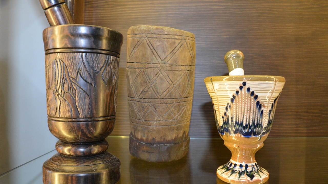 Çınar, ziyaretçilerin kahve kokusuyla tarihe yolculuk yapacağını da belirtti.