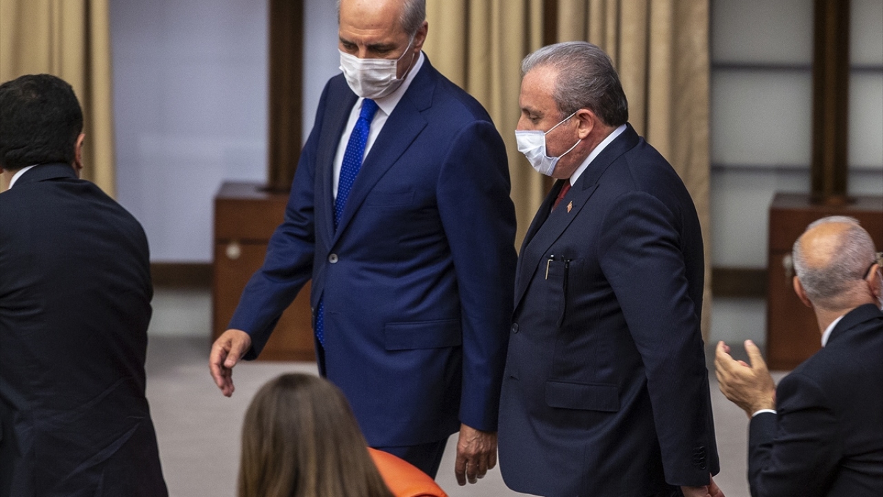 TBMM Genel Kurulu çalışmalarına TBMM Başkanı ve AK Parti Tekirdağ Milletvekili Mustafa Şentop ve AK Parti Genel Başkanvekili Numan Kurtulmuş da katıldı.
