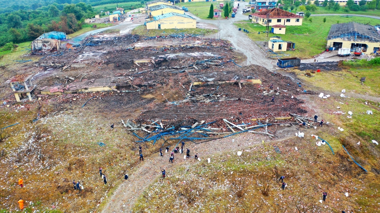 Hayatını kaybedenlerden Havva Çelik, Sebahattin Tepeçınar, Halis Yılmaz ve Muhammet Seyfi Çanakçı`nın cenazeleri toprağa verilmişti. 