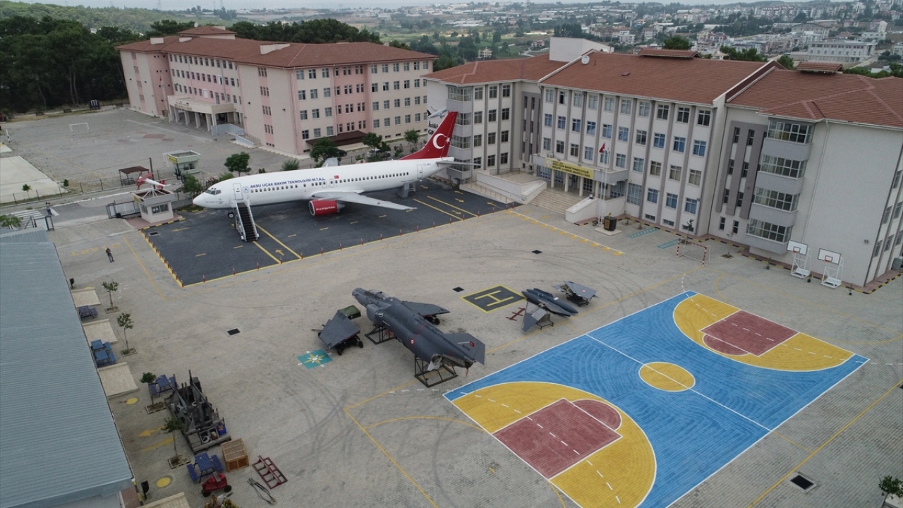 Şimdiki hayalleri helikopter